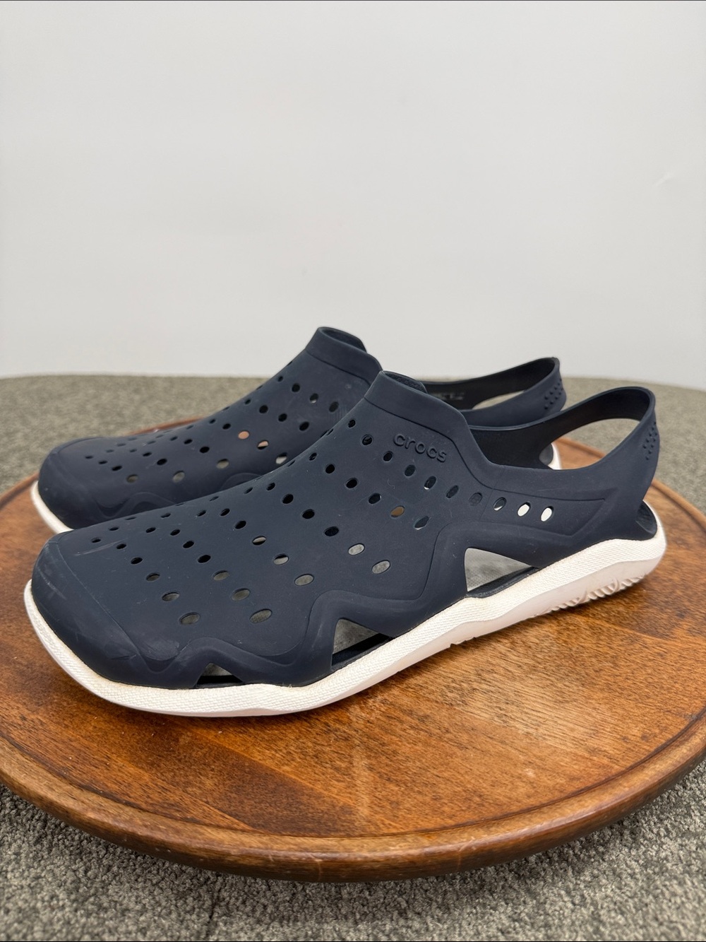 CROCs Sandals Mens 9 Swiftwater Wave Water Shoes Navy White Ventilated Slip-On